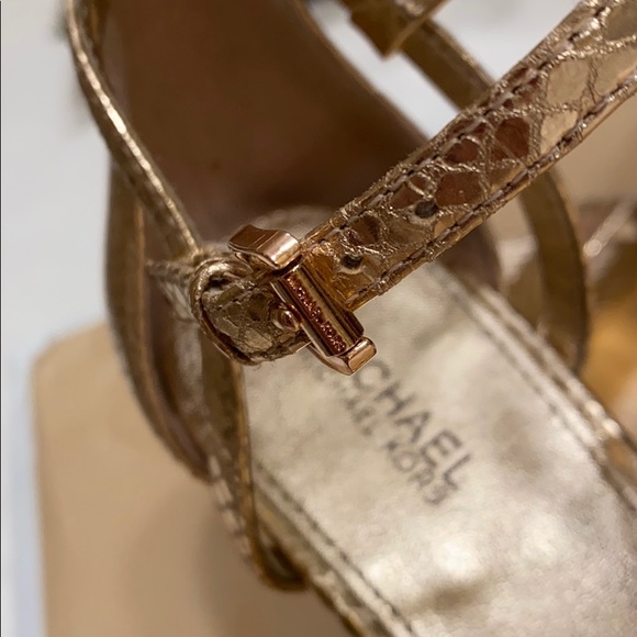 MIcheal MK sandals / heels - Picture 8 of 11